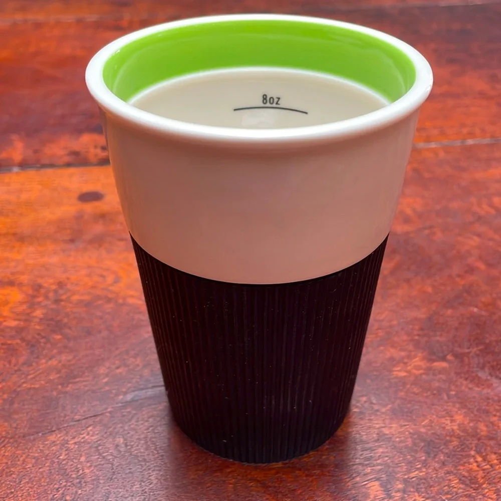 Starbucks 2012 White-Lime Green Rubber Grip 8-oz Travel Tumbler *NO LID*